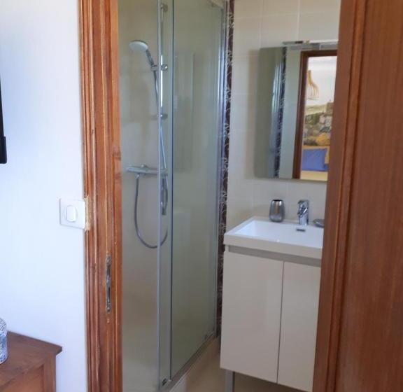 اتاق استاندارد با تخت بزرگ, La Villa Des Ames Liées