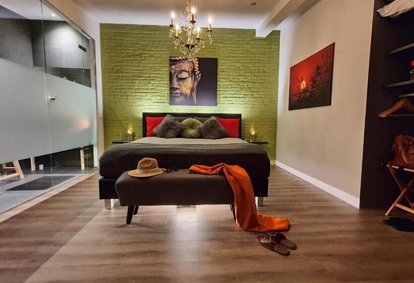 سوییت لوکس, Downtown Hideaway, B&b Grand Deluxe