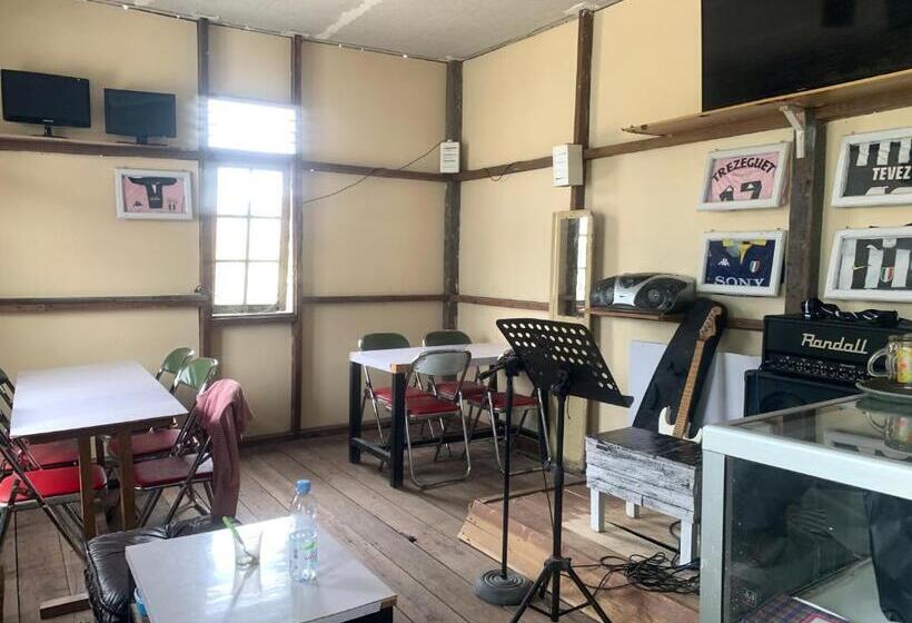 اتاق استاندارد, Asoka Guest House