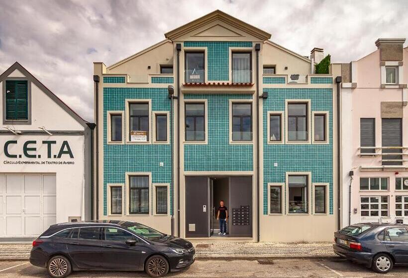 اتاق لوکس, Urbana Homes By Home Sweet Home Aveiro