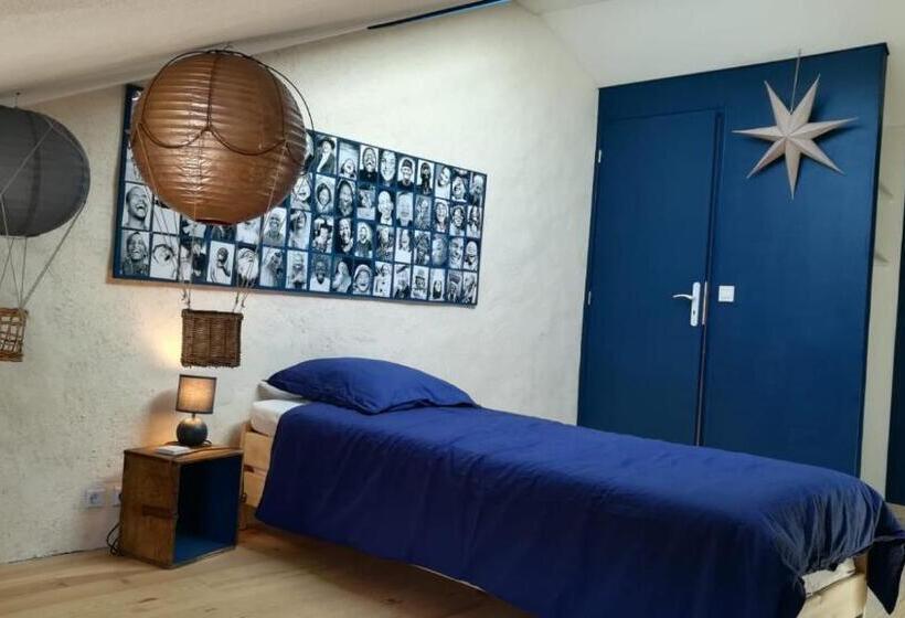 اتاق استاندارد سه نفره, Un Nid Pour La Nuit, Chambres D’hôtes