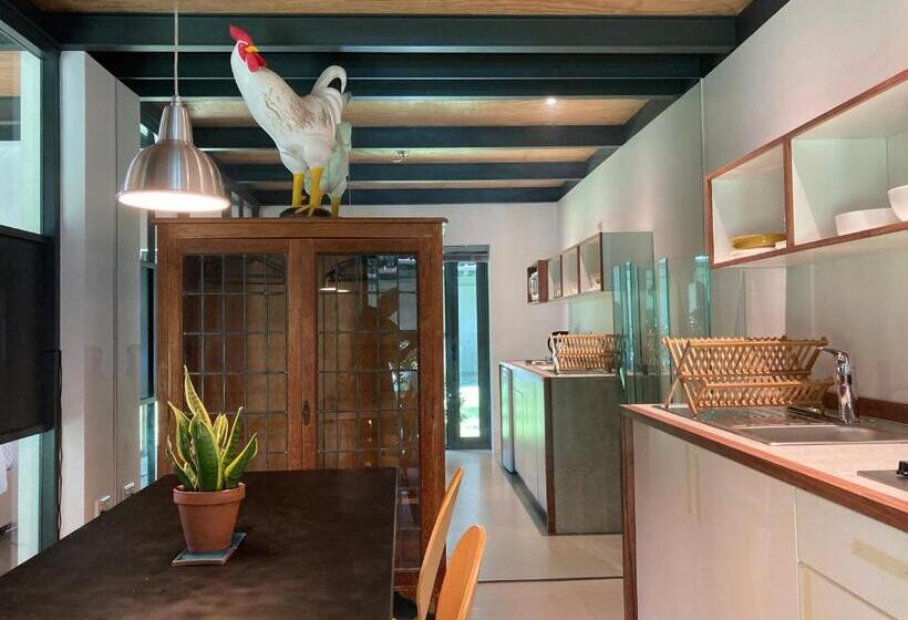آپارتمان سوپریور 1 خوابه, Guest House At 118 By Pwm Architects