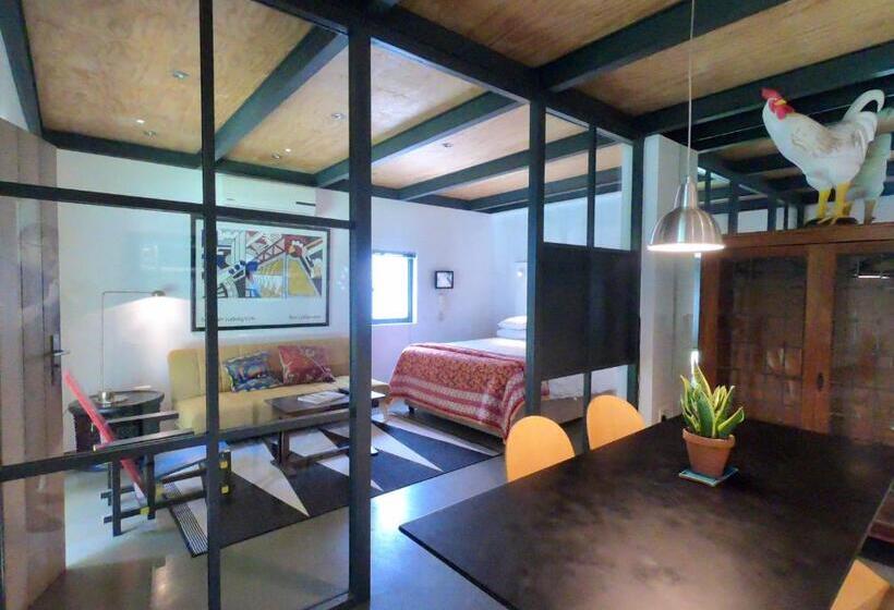 آپارتمان سوپریور 1 خوابه, Guest House At 118 By Pwm Architects