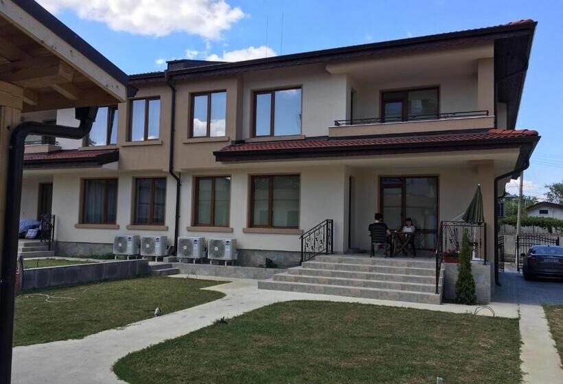 آپارتمان 1 خوابه, Guest House Zornica In Obzor