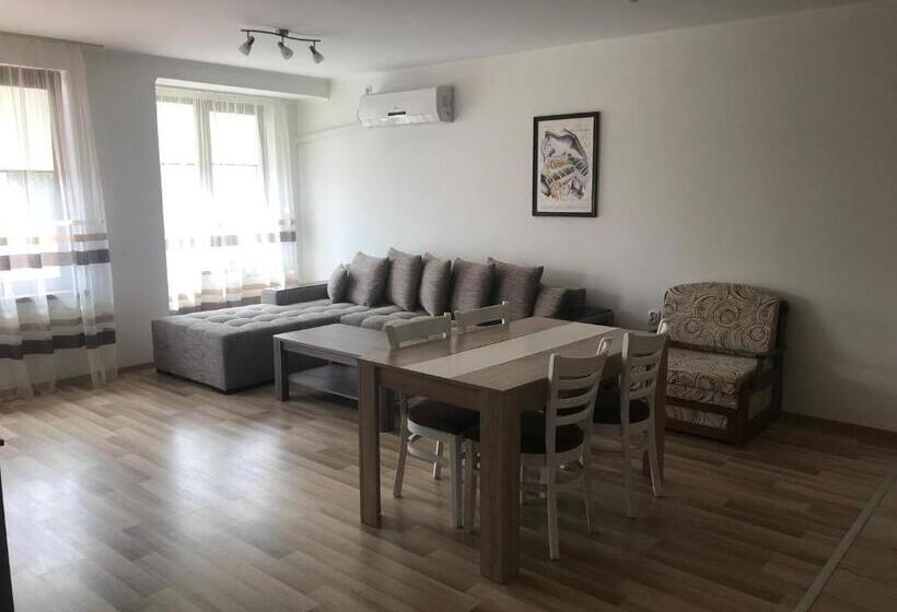 带1个卧室的公寓, Guest House Zornica In Obzor