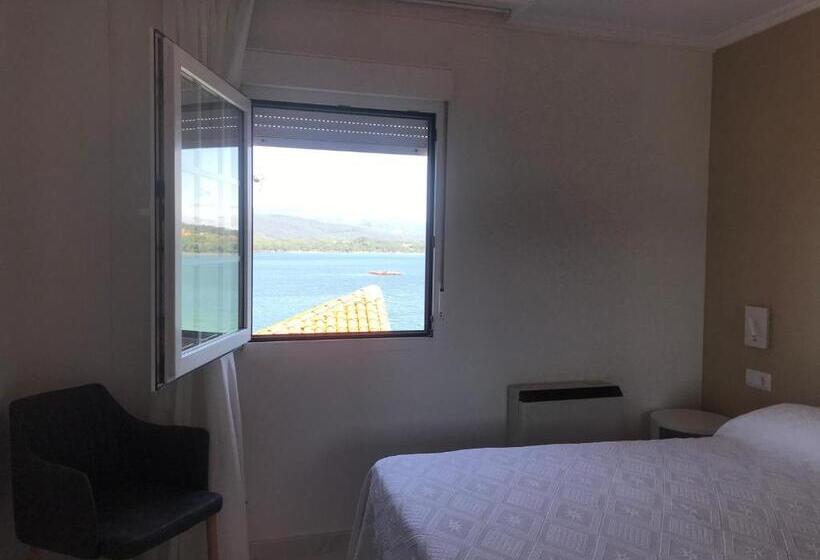 آپارتمان 1 خوابه با چشم‌انداز دریا, Hostal O Portiño