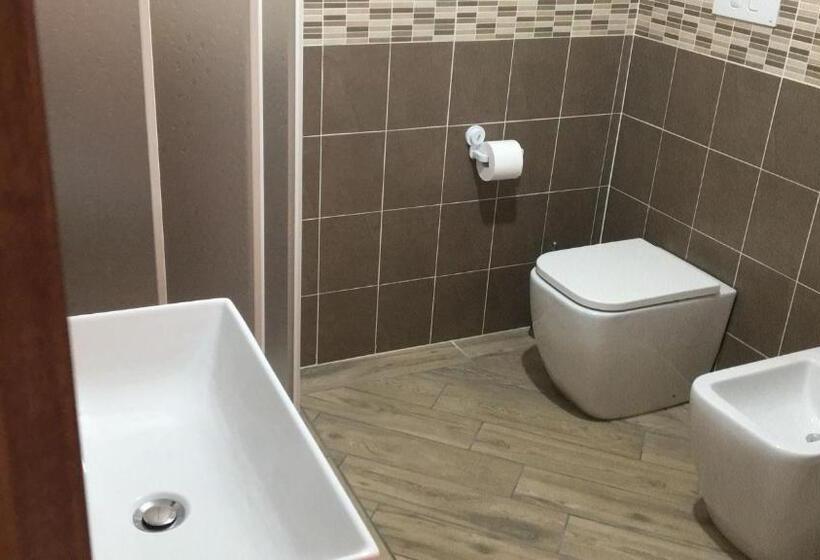 استودیوی استاندارد, Residence Le Tamerici