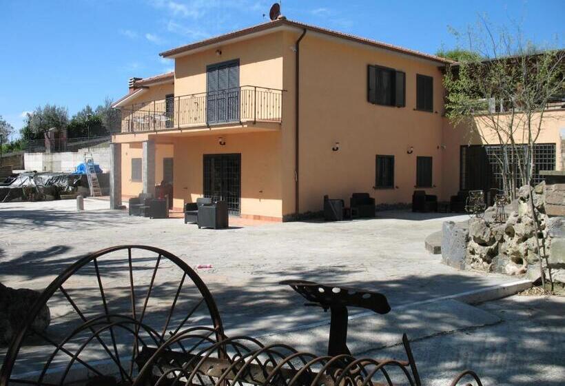 اتاق استاندارد سه نفره, Air B&b Pleasant Moments