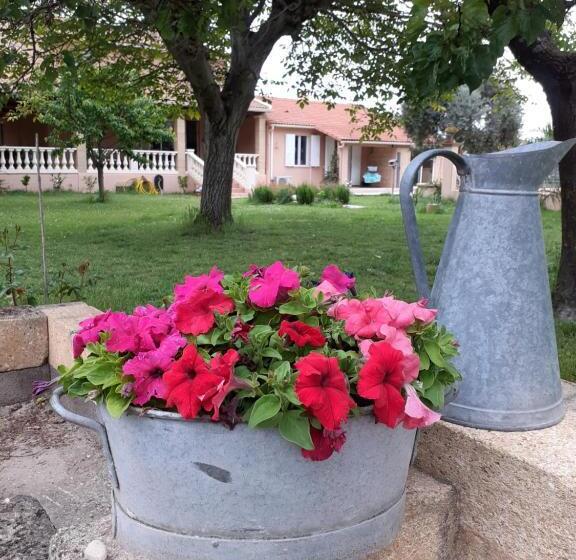 اتاق لوکس, B&b Et Gite D Ayran