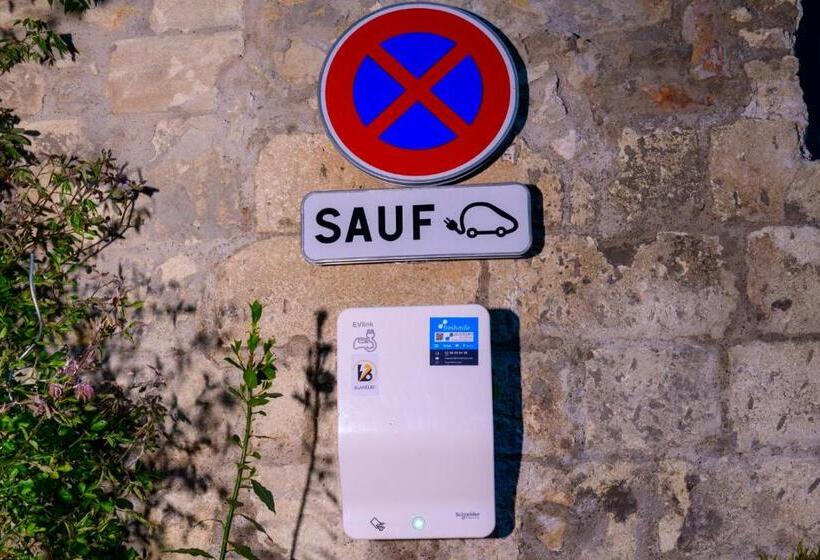 سوییت جونیور, Bastide De Bellegarde