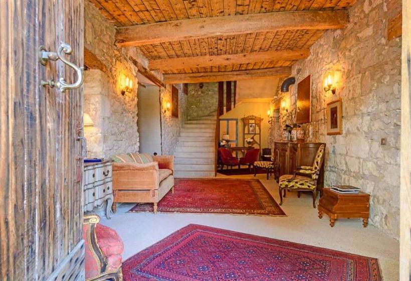 اتاق استاندارد, Bastide De Bellegarde