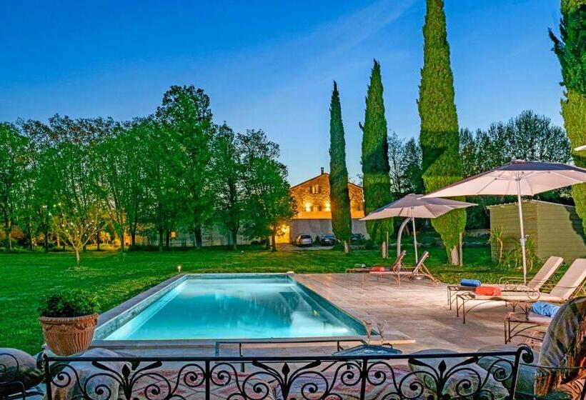 سوییت جونیور, Bastide De Bellegarde