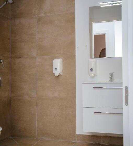 اتاق استاندارد برای معلولان, Hostal Restaurante Benalup Golf