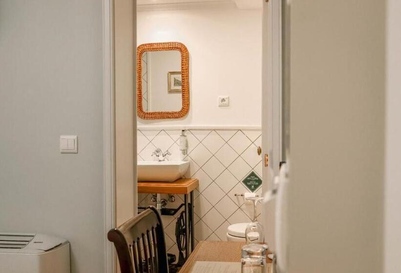 اتاق اکونومی, Quinta Da Moscadinha