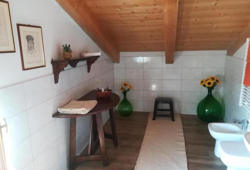 اتاق لوکس, Alloggio Alla Collina