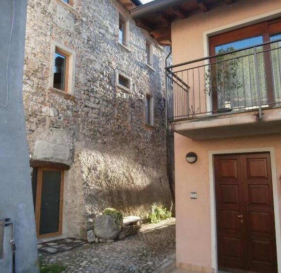 اتاق استاندارد با تخت بزرگ, La Grotta Dell Antica Calvasino   Jacuzzi
