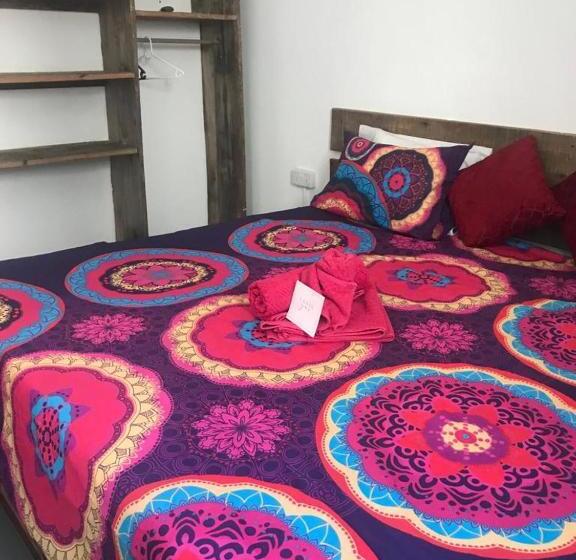 استودیوی سوپریور, La Koquillishe