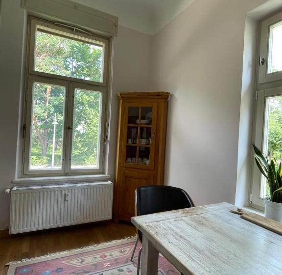 آپارتمان 1 خوابه با چشم‌انداز دریا, Villa Harmonie