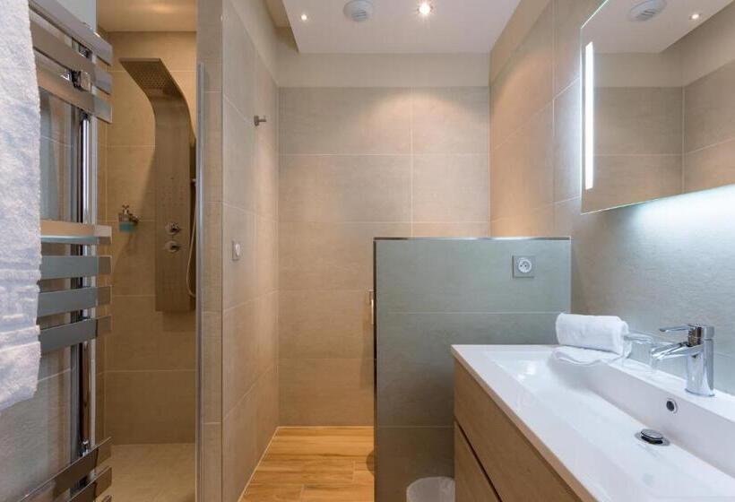 اتاق استاندارد, Les Chambres Du Domaine