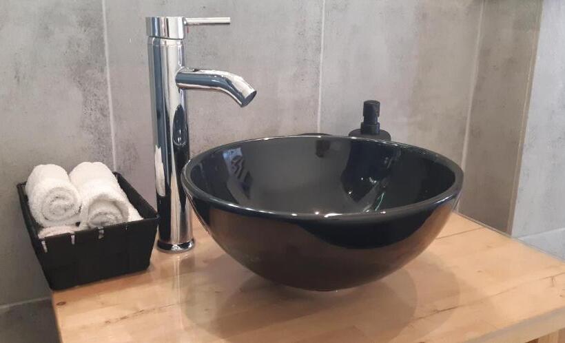 آپارتمان 1 خوابه همکف, Luxe Bloemenzicht 4 Personen, Bnb, 10 Minuten Van Zee