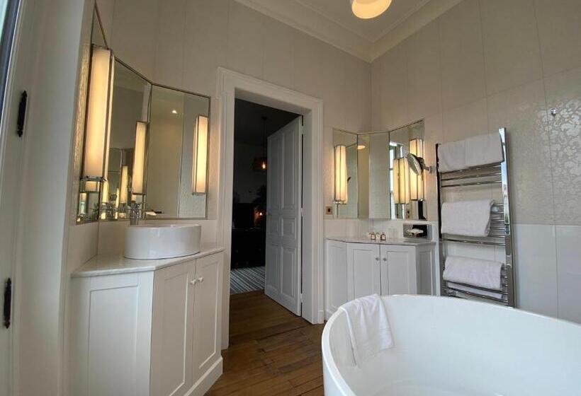 اتاق لوکس, Maison Blanche Chartres   Maison D Hôtes 5 étoiles