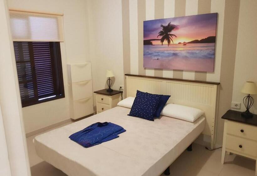 آپارتمان 1 خوابه با چشم‌انداز استخر, Residence Balcon Del Mar