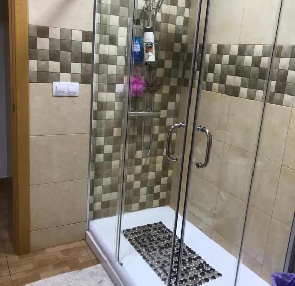 اتاق استاندارد با سرویس بهداشتی مشترک, Tranquila Habitación