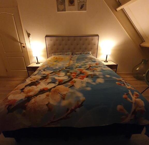 اتاق لوکس, Bed & Breakfast Ff Rust