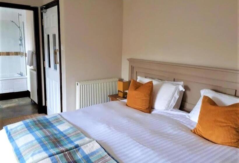 اتاق سوپریور با تخت بزرگ, Corsewall Arms Guest House