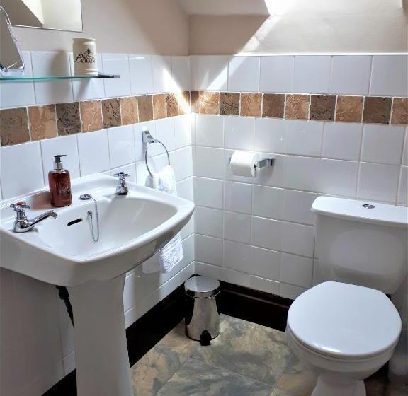 اتاق سوپریور با تخت بزرگ, Corsewall Arms Guest House