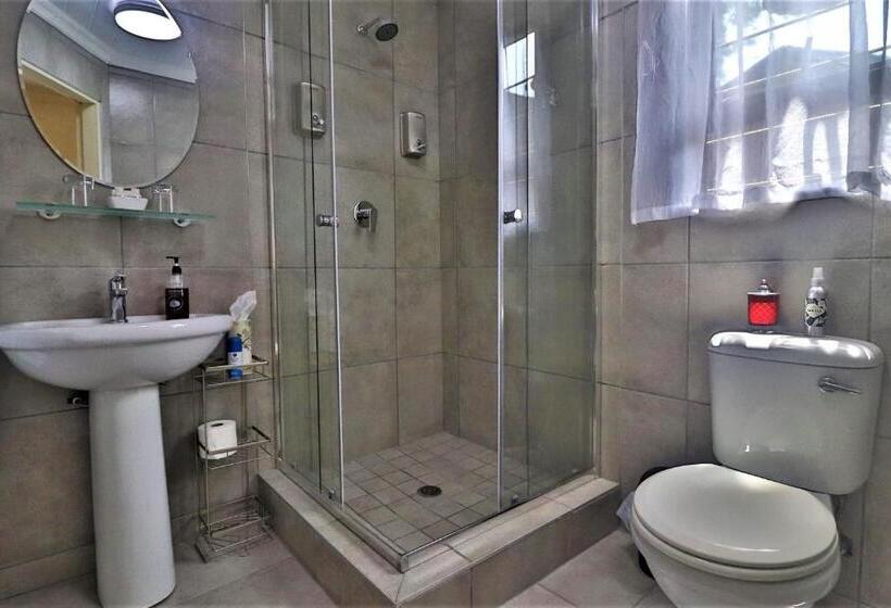 اتاق استاندارد, The Ranch Guesthouse