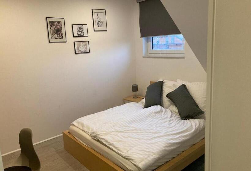 اتاق استاندارد, Gäste Und Messezimmer Adelheidsdorf