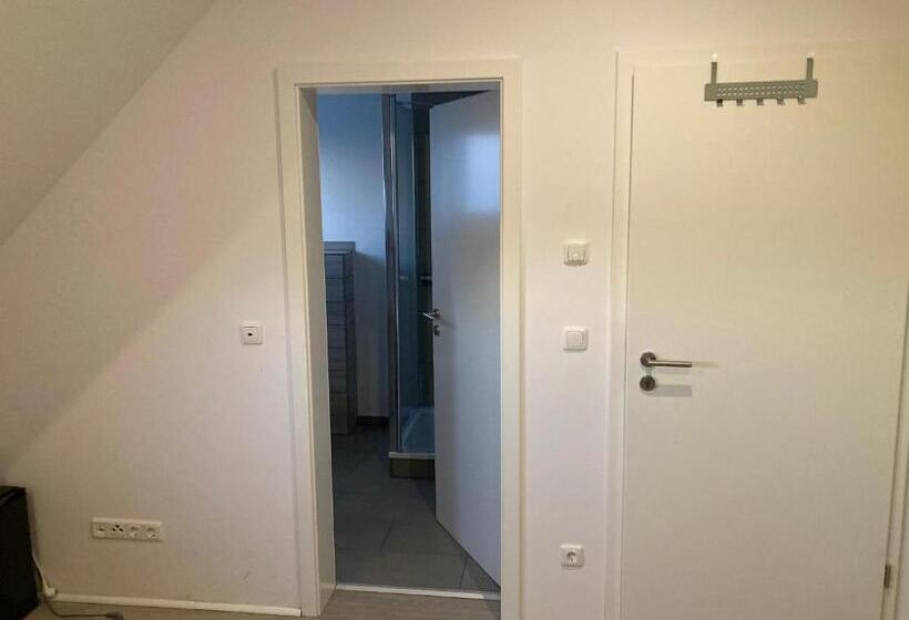 اتاق استاندارد, Gäste Und Messezimmer Adelheidsdorf