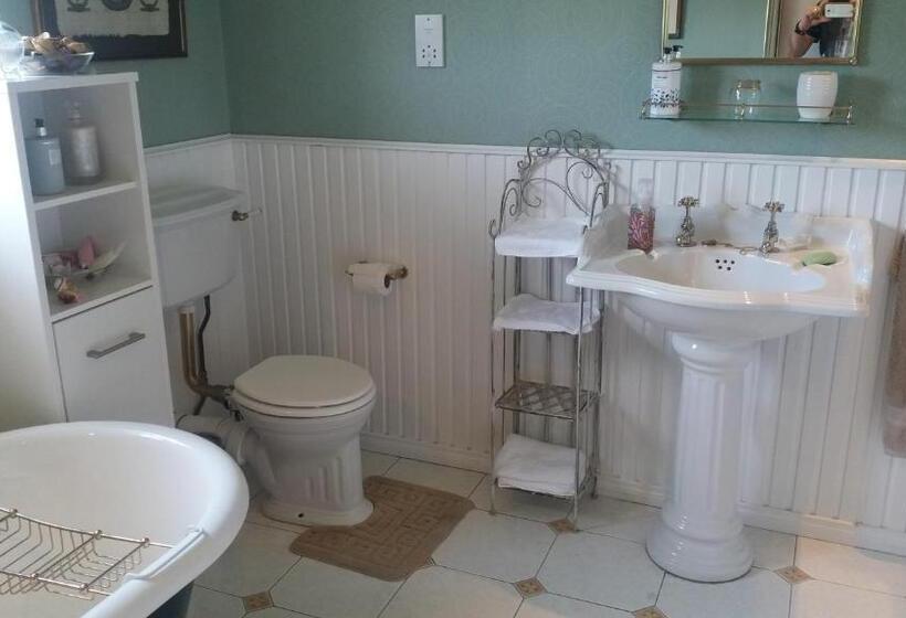 Номер Стандарт, Karibu Guest House