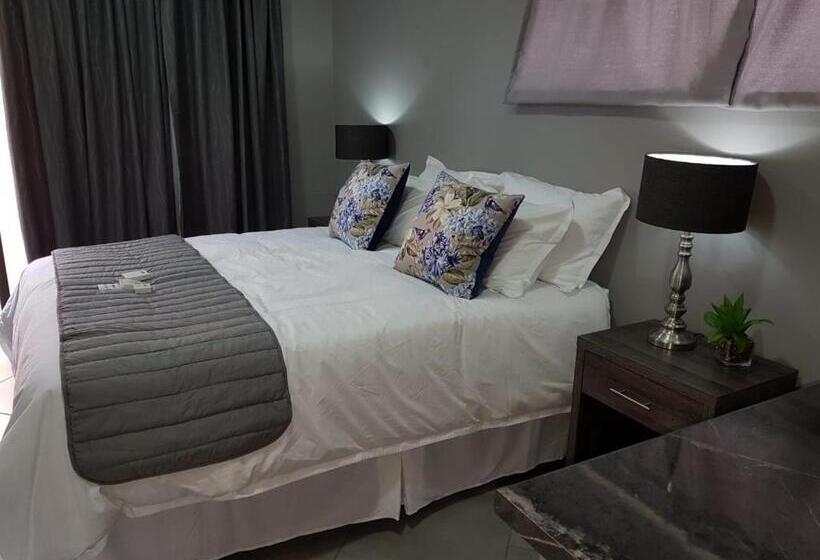 سوییت, A’ La Maison Guesthouse