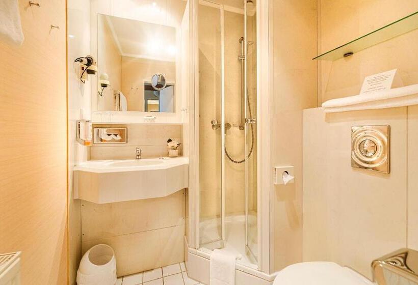 Comfort room with terrace, Akzent Hotel Berlin