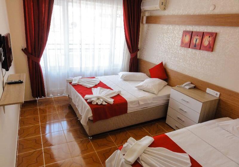 Standard Triple Room, Altinersan  Altinkum