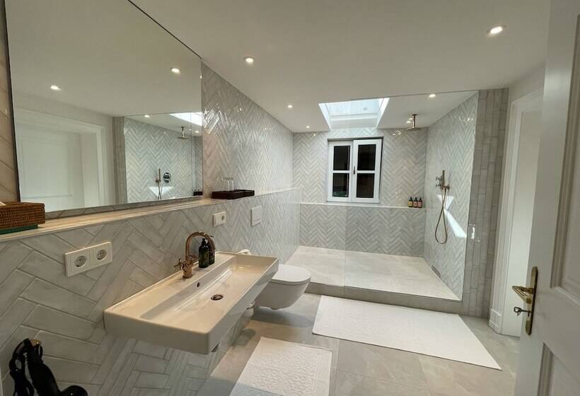 استودیوی لوکس, Bio Design Boutique Landhaus St Georg