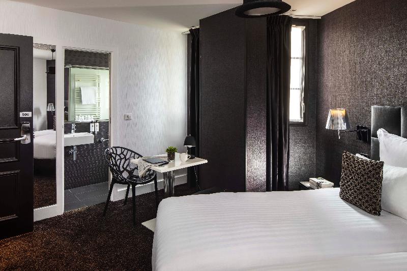 اتاق سوپریور, First Hotel Paris Tour Eiffel