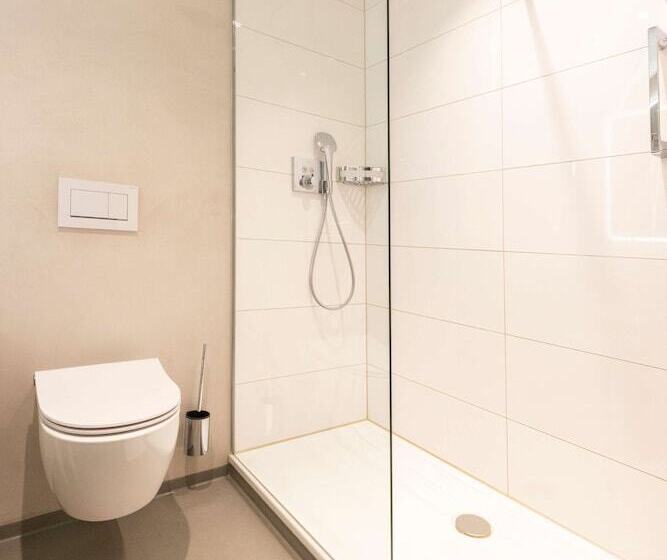 اتاق استاندارد یک نفره, Insel Hotel Heilbronn