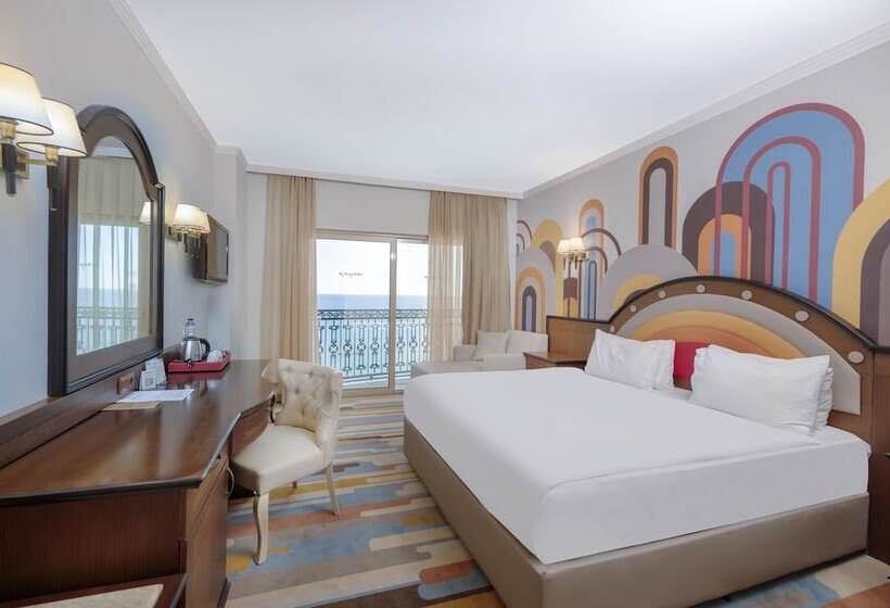 اتاق لوکس با چشم‌انداز دریا, Megasaray Westbeach Antalya