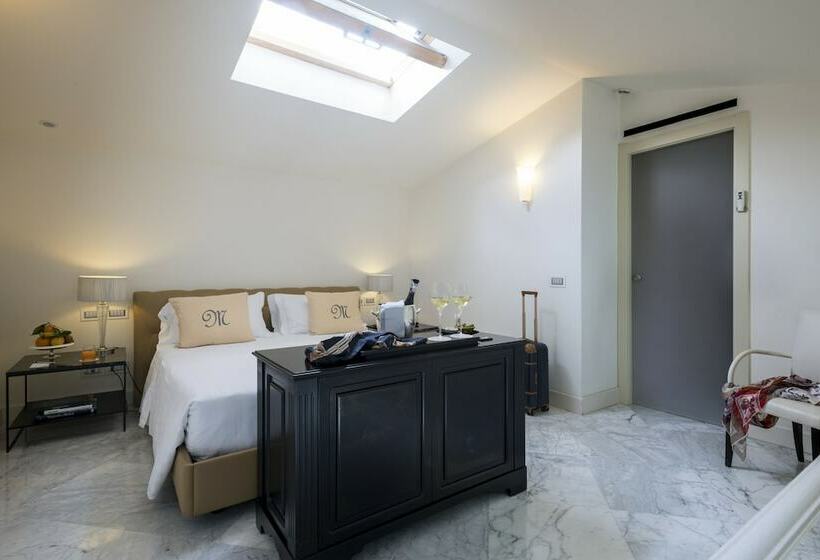 اتاق لوکس با چشم‌انداز دریا, Metropole Taormina