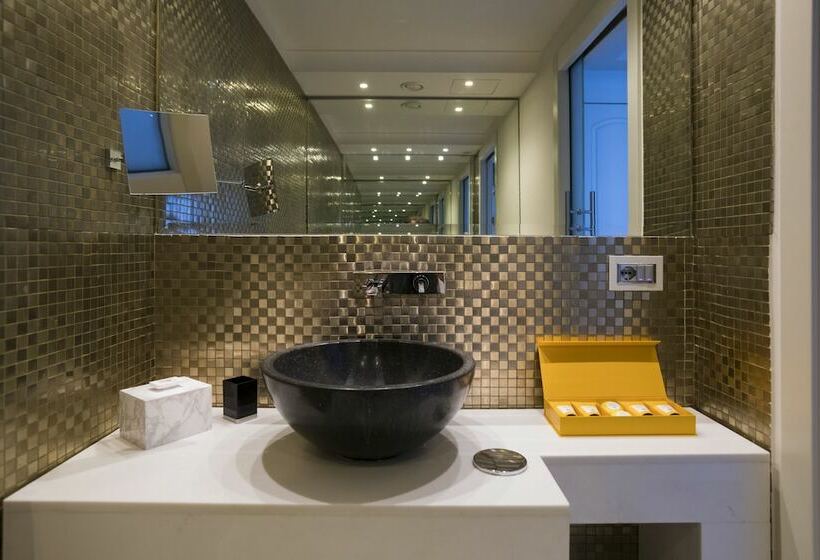 اتاق لوکس با چشم‌انداز دریا, Metropole Taormina