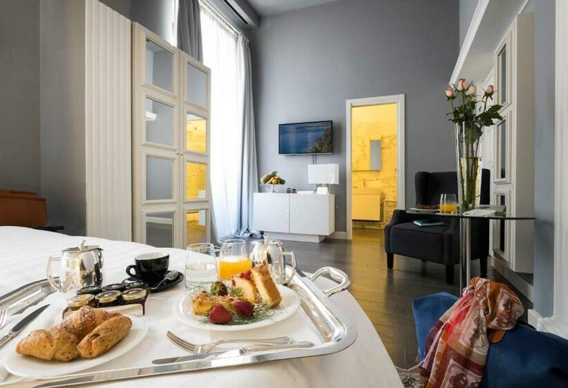 اتاق اجرایی, Metropole Taormina