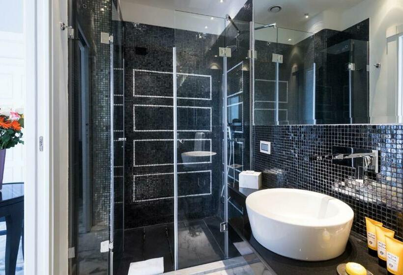 اتاق لوکس با چشم‌انداز دریا, Metropole Taormina