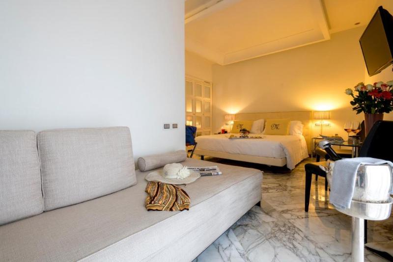 سوییت با چشم‌انداز دریا, Metropole Taormina