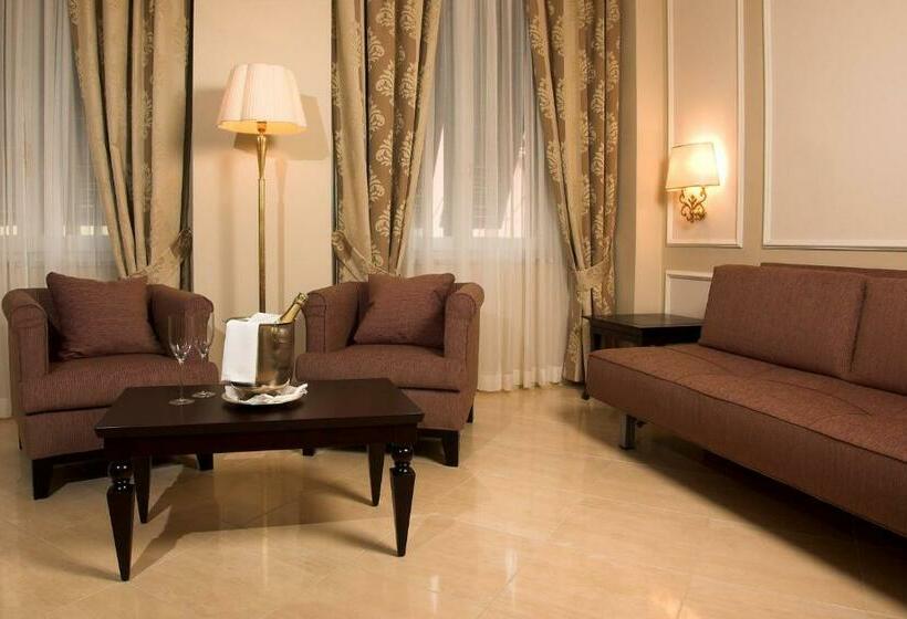 سوییت با چشمانداز دریا, Miramare & Spa