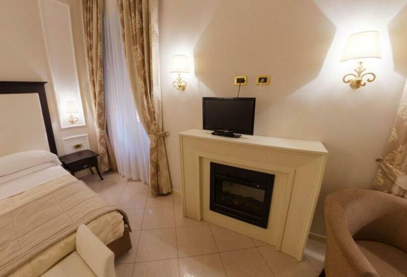 اتاق لوکس سه تخته, Miramare & Spa