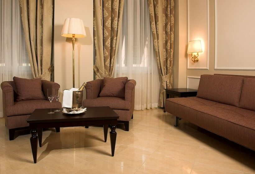 سوییت با چشمانداز دریا, Miramare & Spa