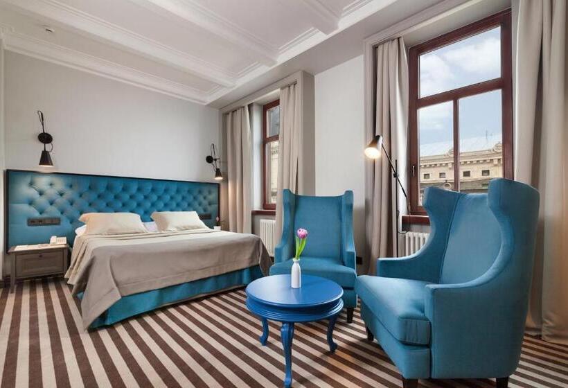 Suite Junior, Panorama Lviv